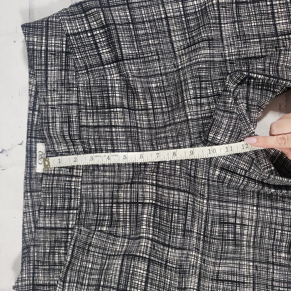 Cato Woman Black and White Sketchy Plaid Trouser Pants Size 16W - Picture 8 of 15